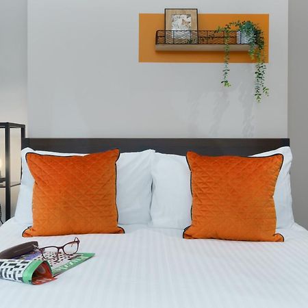 Apartment Three - Free Private Car Park - Sleeps 6 - 3 Shower Rooms - By Ocean City Retreats Plymouth Luaran gambar